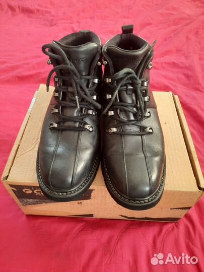 Мужские кожаные ботинки