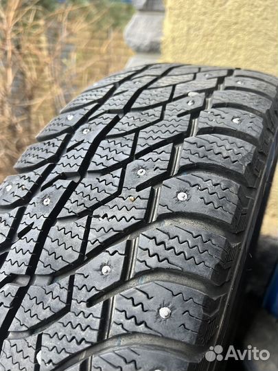 Viatti Bosco Nordico V-523 215/70 R16