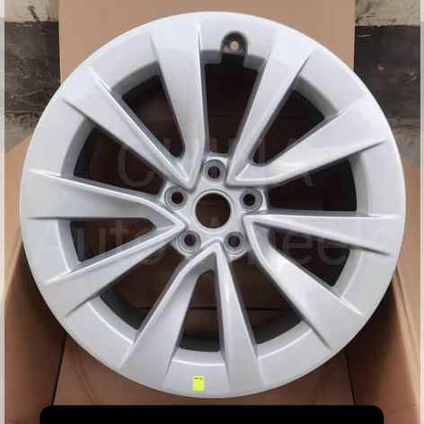 Литые диски Tesla 8.5×R19 5×114.3