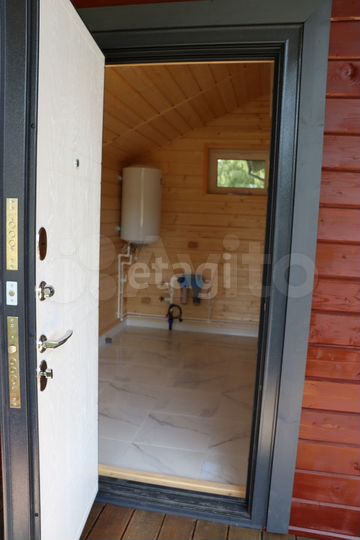 Дом 98 м² на участке 6 сот.