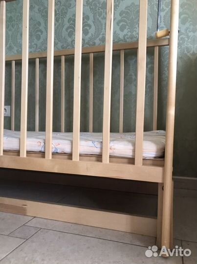 Кровать детская с матрасом