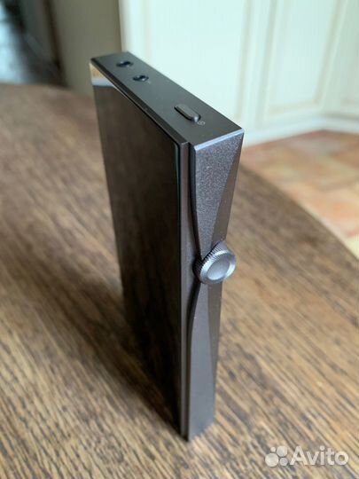 Astell & Kern A&futura SE100