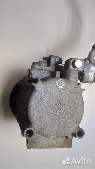 Компрессор кондиционера Hyundai Terracan, 2005