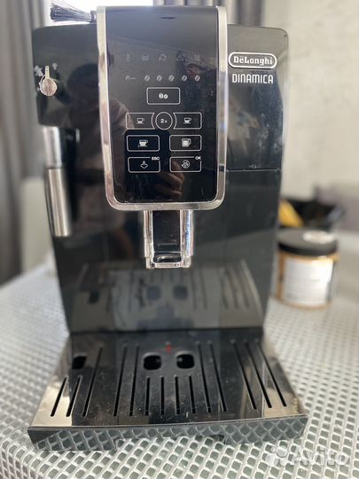 Кофемашина delonghi dinamica