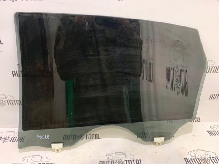 Стекло двери заднее правое Infiniti Fx35 S50 VQ35