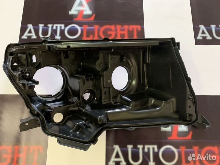 Корпус фары Toyota Land Cruiser 200 12-15 правый