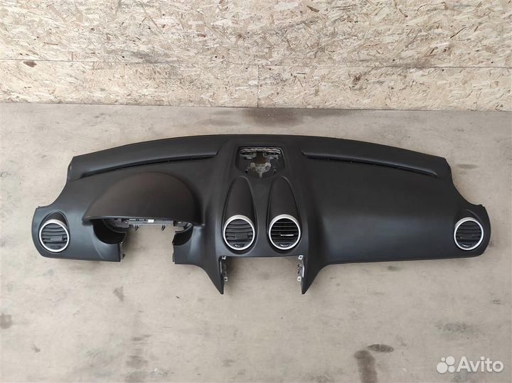 Торпедо панель Mercedes ML W164