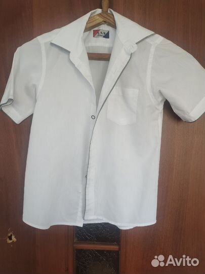 Рубашки школьные