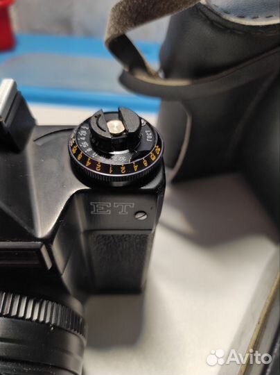 Пленочный фотоаппарат Зенит ет