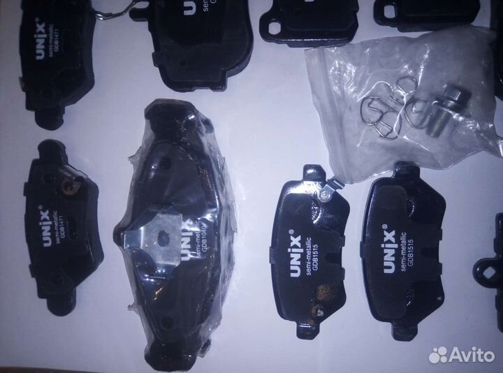 Тормозные колодки 15шт Opel Mercedes пересортица