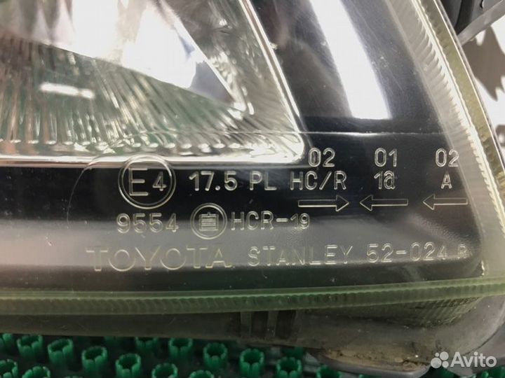 Фара передняя правая Toyota Funcargo NCP20 2nzfe