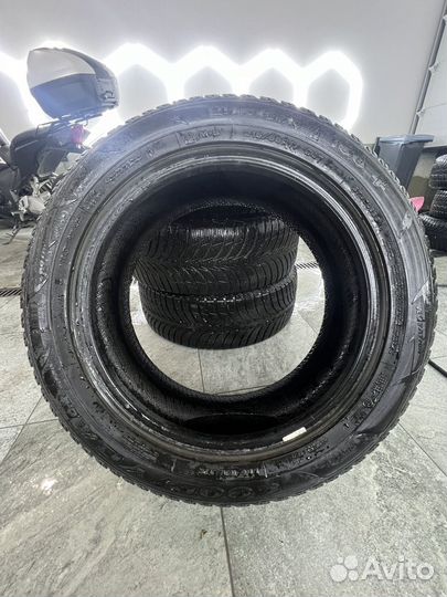 Goodyear UltraGrip Ice+ 215/55 R17