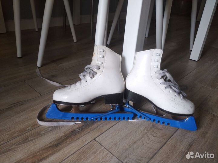 Коньки Graf Davos