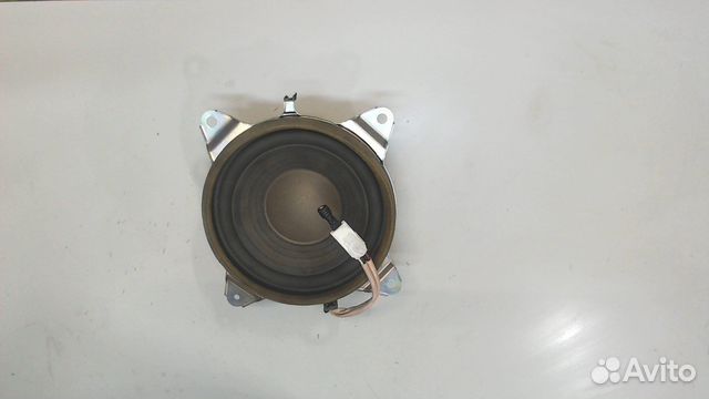 Сабвуфер Lexus HS, 2010