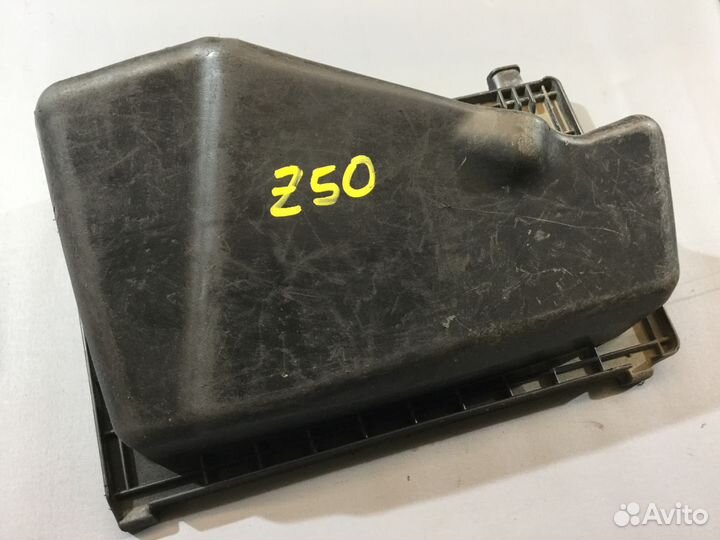 Корпус воздушного фильтра Ниссан Мурано (Z50)