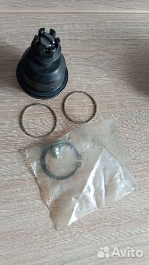 Шаровая опора низ лев/прав Dodge Ram 1500/Ram 2500