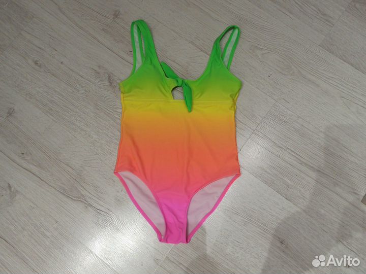 Новый купальник 152 oldos триколор)