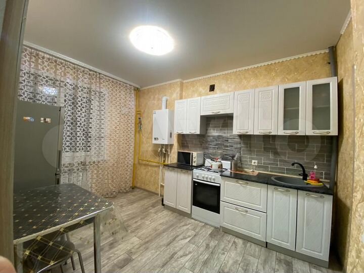 1-к. квартира, 40 м², 2/5 эт.