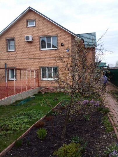 Дом 168 м² на участке 11 сот.