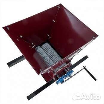 Дробилка механическая для винограда дв-4-5 20-25 л