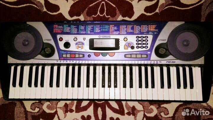 Синтезатор Yamaha PSR-260