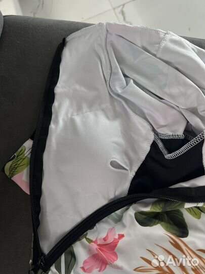 Рашгард женский спортивный