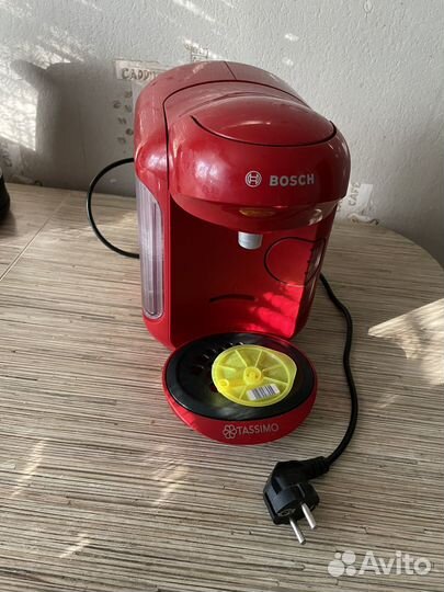 Кофеварка капсульная Bocsh Tassimo TAS1403