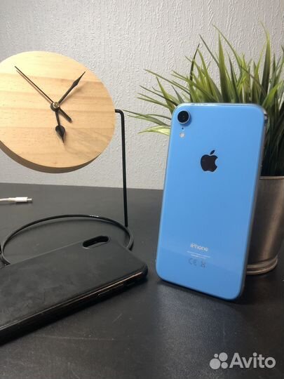 iPhone Xr, 64 ГБ