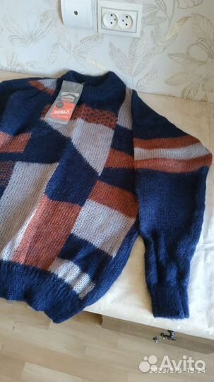 Свитер джемпер