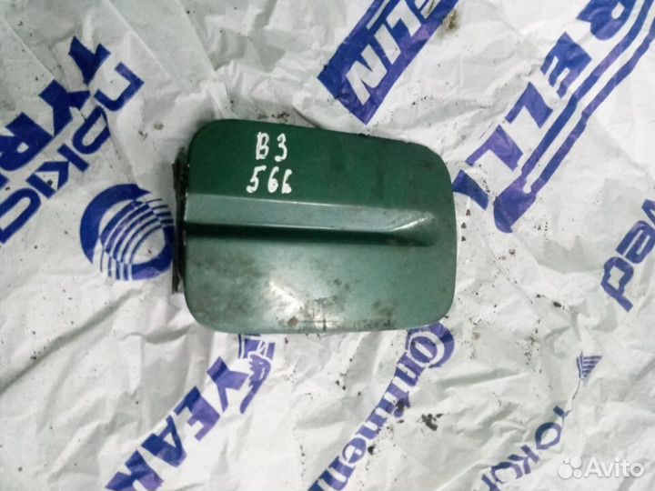 Лючок бензобака Volkswagen Passat B3