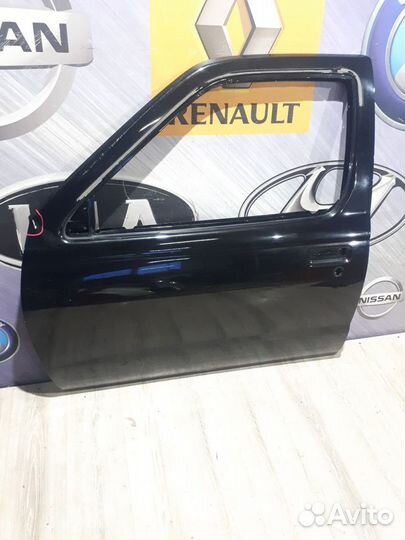 Дверь передняя Nissan NP300 Лев