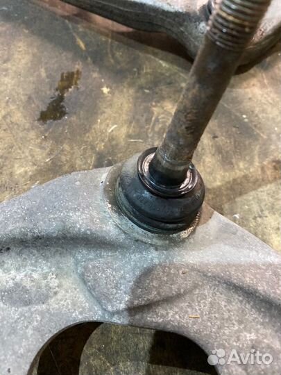 Рычаг подвески нижний передний левый Bmw 3 E46