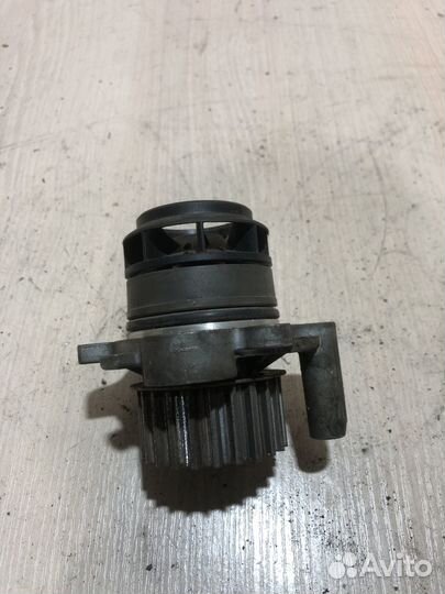 Помпа Ауди A4 B7