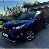 Toyota RAV4 2.0 CVT, 2021, 37 700 км, с пробегом, цена 3 550 000 руб.