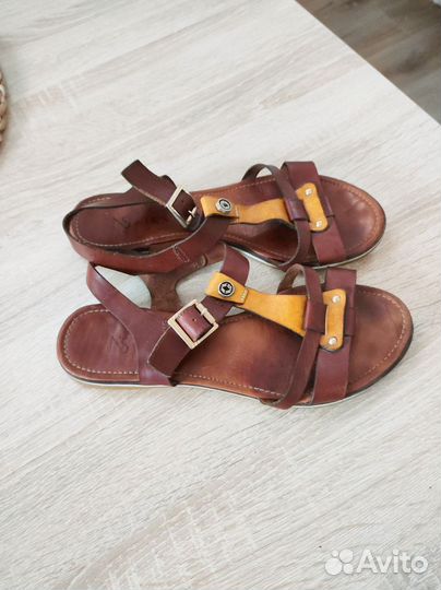 Сандали кожа р39