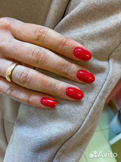 Наращивание ногтей, маникюр