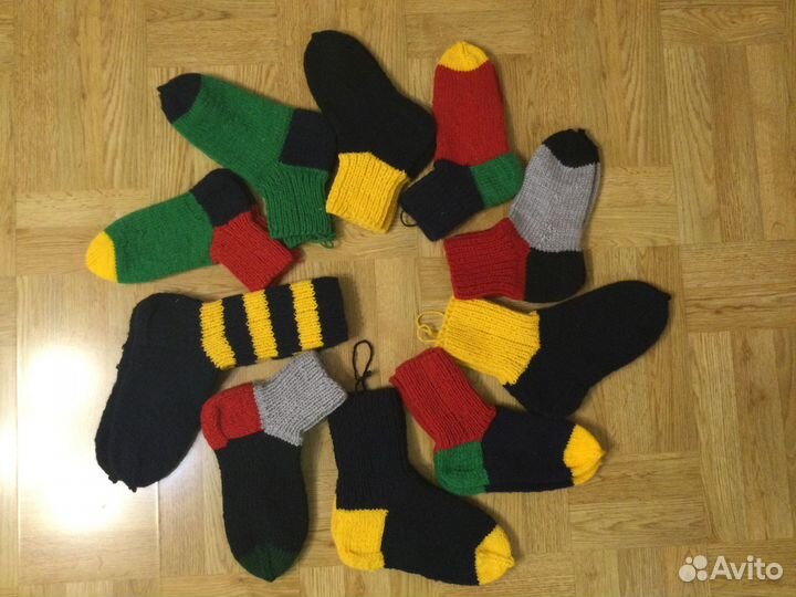 Шерстяные вязаные носки ручной работы