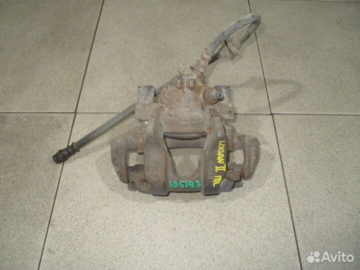 Суппорт передний левый Renault Logan 2