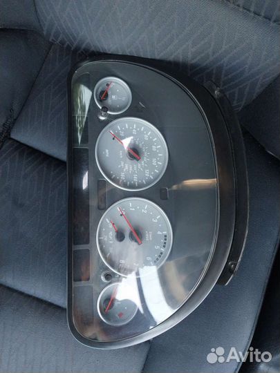 Приборная панель BMW