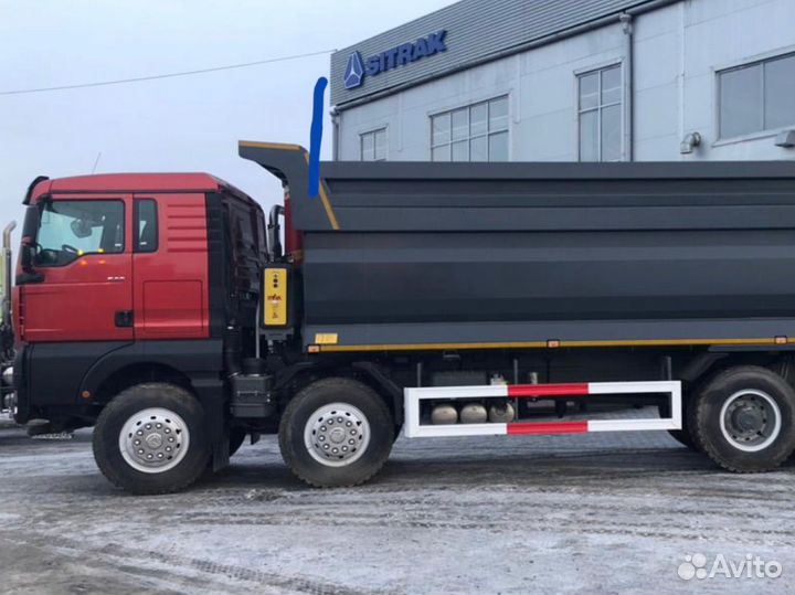 Водитель на самосвал