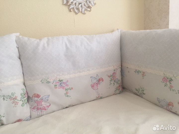 Бортики в кроватку (новые)