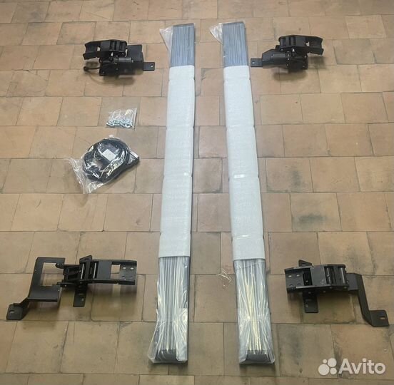 Подножка правая LiXiang L9 2022 X0151400045