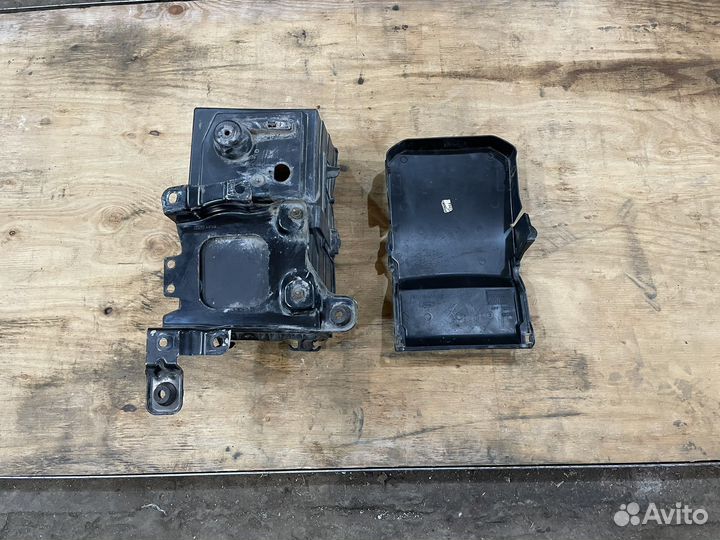 Корпус акб аккумулятора ford focus 2 рестайлинг