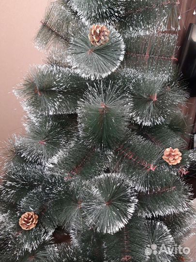 Елка искусственная