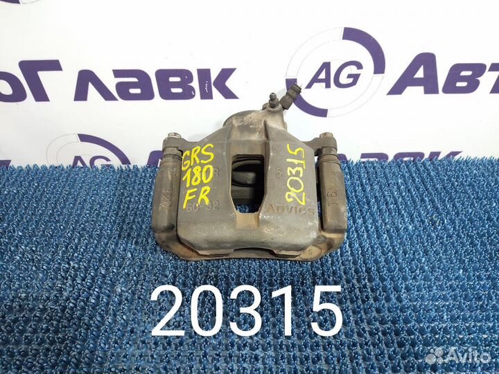 Суппорт Toyota Crown Majesta