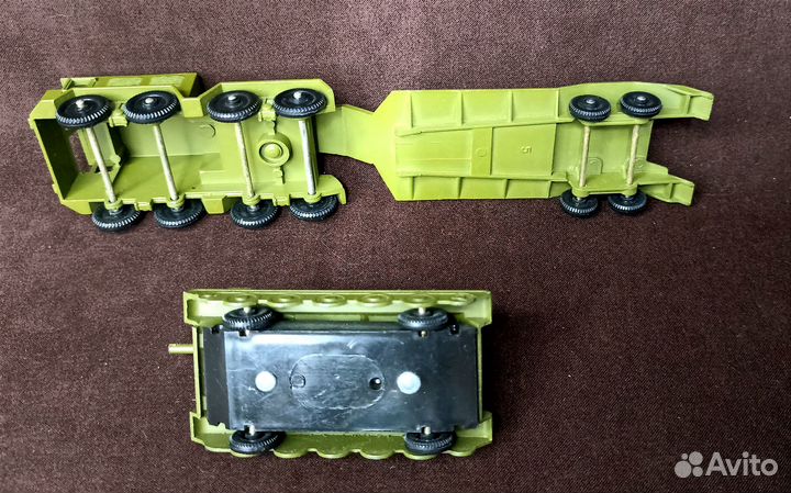 Военные техника. Игрушки. СССР