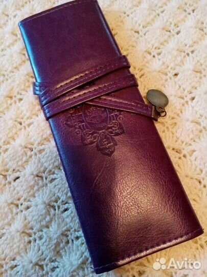 Футляр под кисточки и карандаши для макияжа