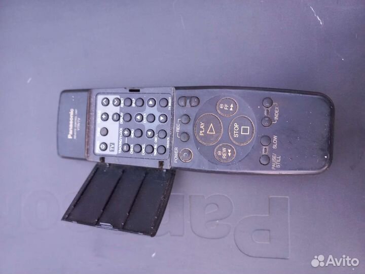 Видеомагнитофон panasonic