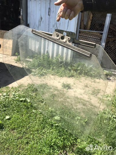 Стекло переднее Ваз 2110