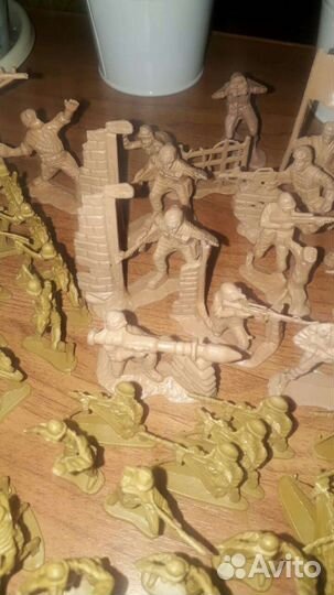 Набор солдатиков